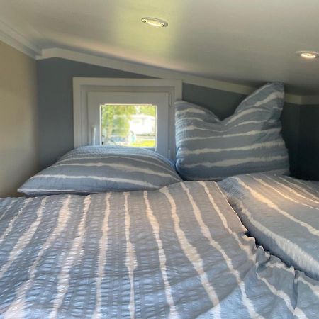 Вилла Tiny House Moritz Fedderwardersiel Экстерьер фото