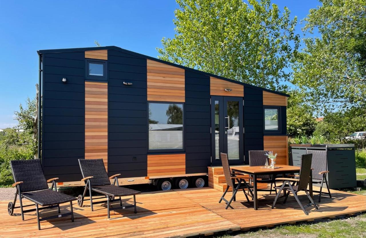 Вилла Tiny House Moritz Fedderwardersiel Экстерьер фото